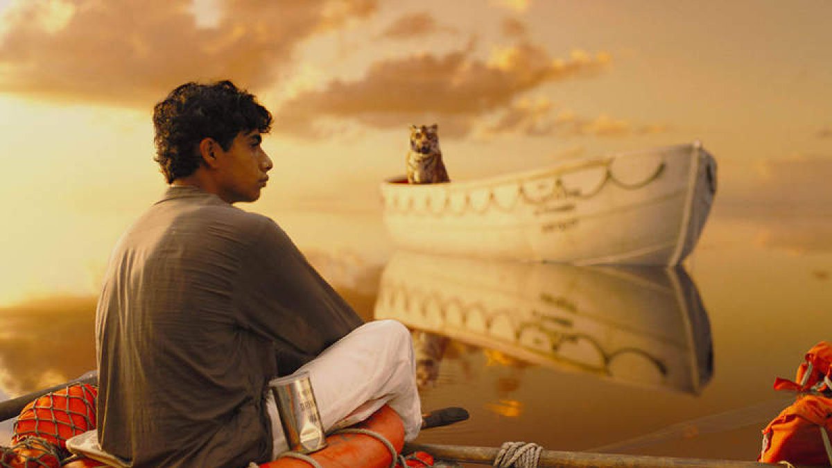 Un fotograma de ‘La vida de Pi’, película de Ang Lee que ya ha llegado a los cines españoles.