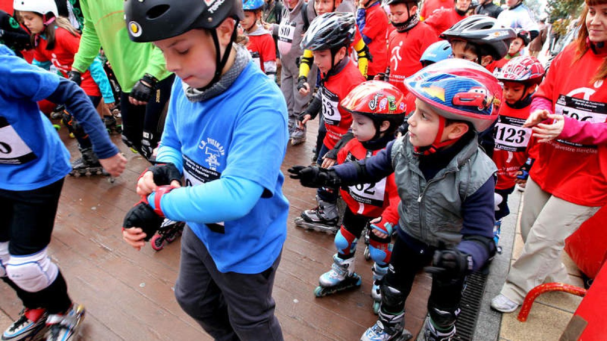 Algunos se calzaron los patines para la prueba.