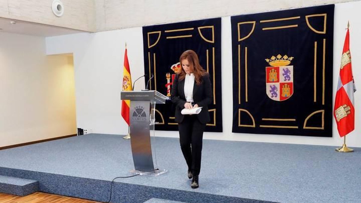La presidenta de las Cortes de Castilla y León, Silvia Clemente, ha anunciado este jueves que deja su cargo y el PP,