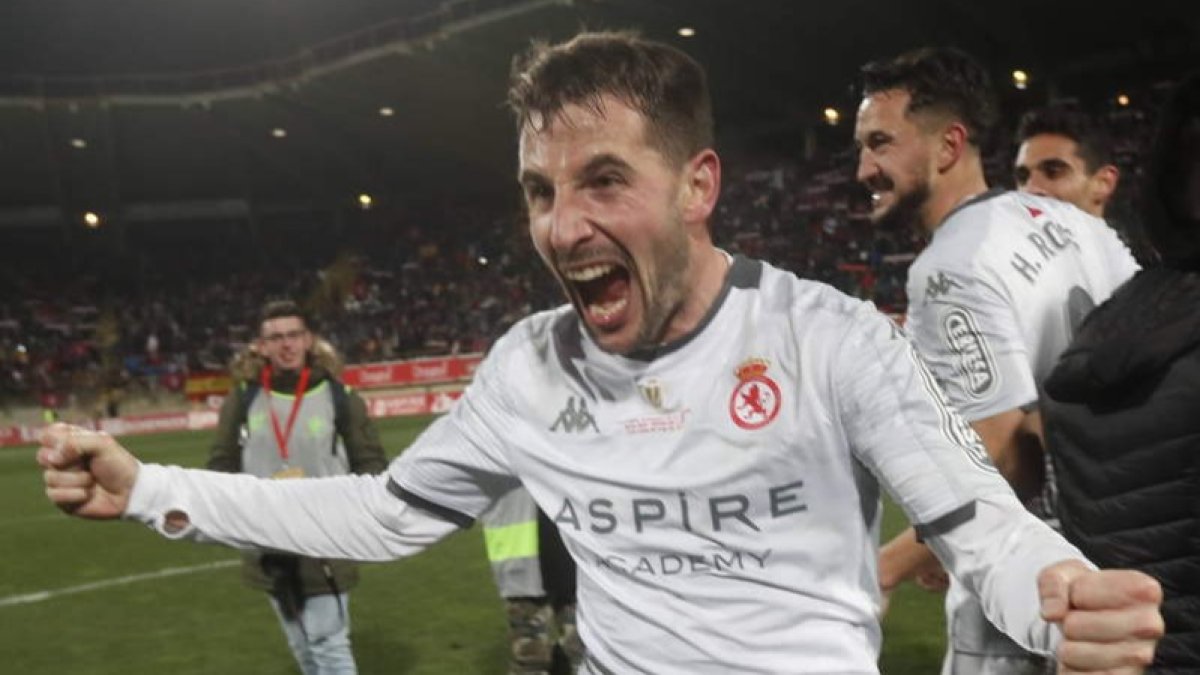 Castañeda será recordado por el gol que forzó la prórroga y abrió el camino para eliminar al Atlético de la Copa. DL