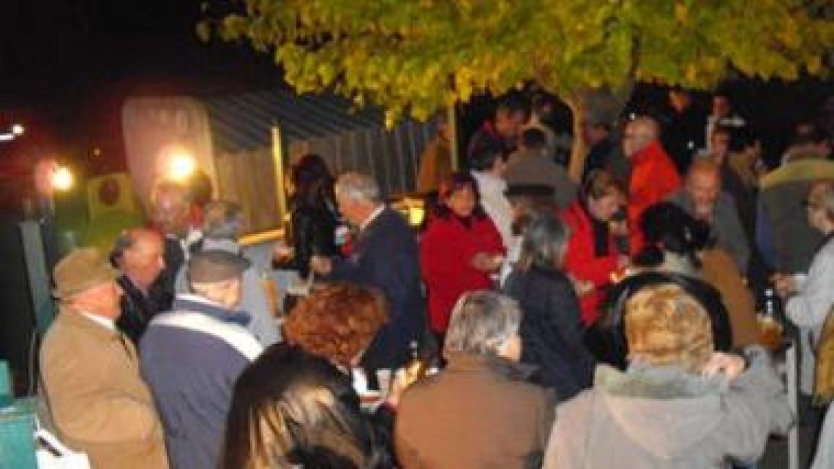 Los filandones están de vuelta ahora que los días son cortos; también los magostos.