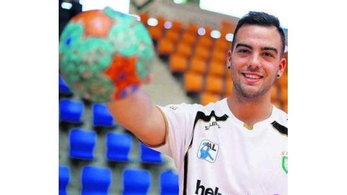 Álex Costoya
