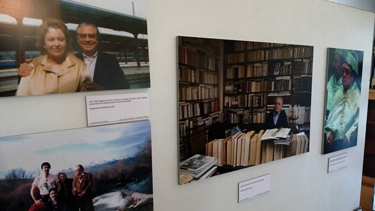 Algunas de las fotos de la exposición por el centenario del poeta leonés Eugenio de Nora. DL