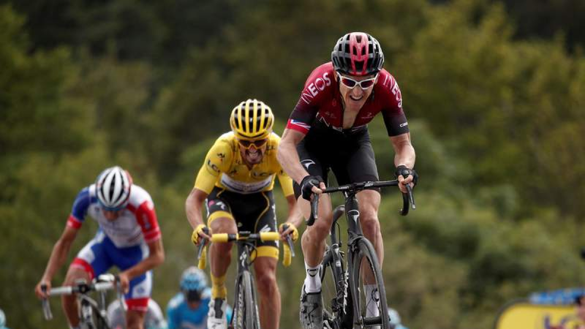 Geraint Thomas, del Ineos, está ya a solo 45 segundos del maillot amarillo. YOAN VALAT