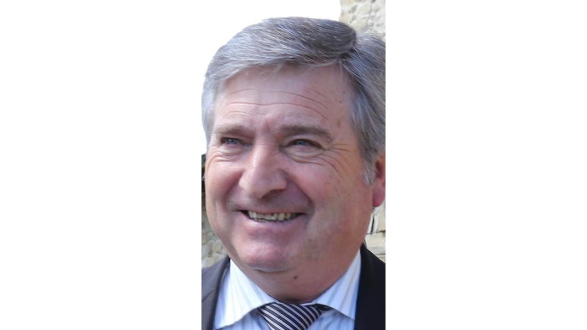 Raúl Valcarce. DL