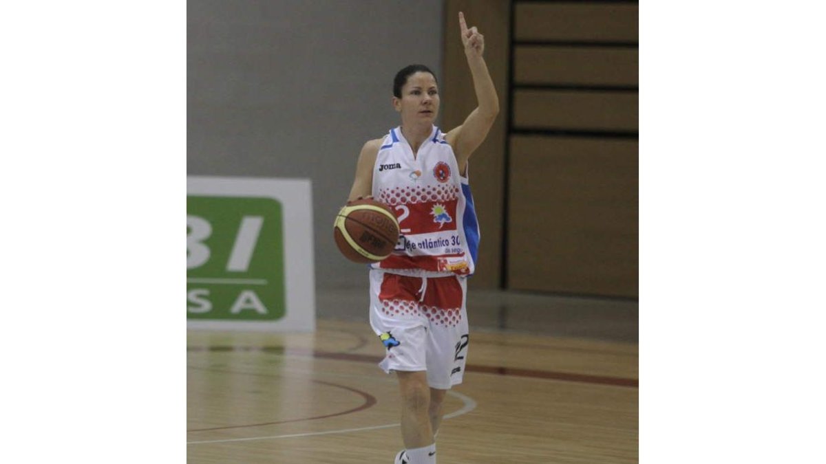 Cristina López es la directora de juego de Bembibre.