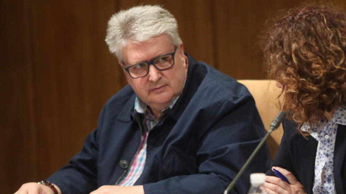 Ricardo Miranda debutó ayer como portavoz del PP. L. DE LA MATA