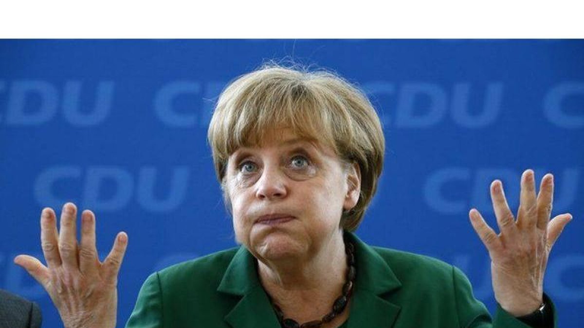 Angela Merkel gesticula durante una reunión de su partido, la CDU, este lunes en Berlín.