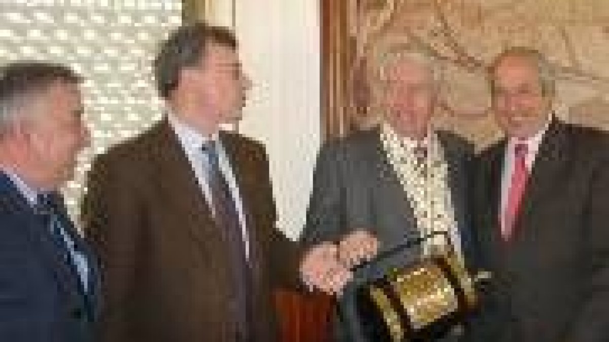 Buesa Galiano, en el transcurso de una entrevista concedida en mayo