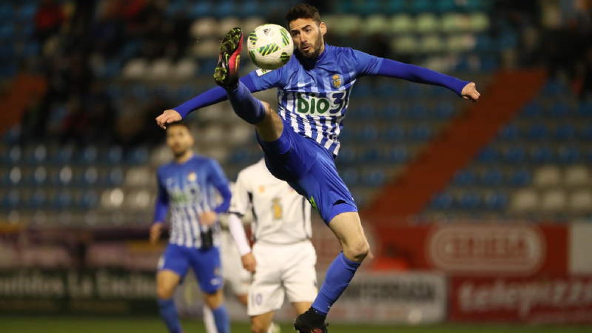 Héctor Figueroa sigue siendo el máximo realizador del equipo blanquiazul. L. DE LA MATA