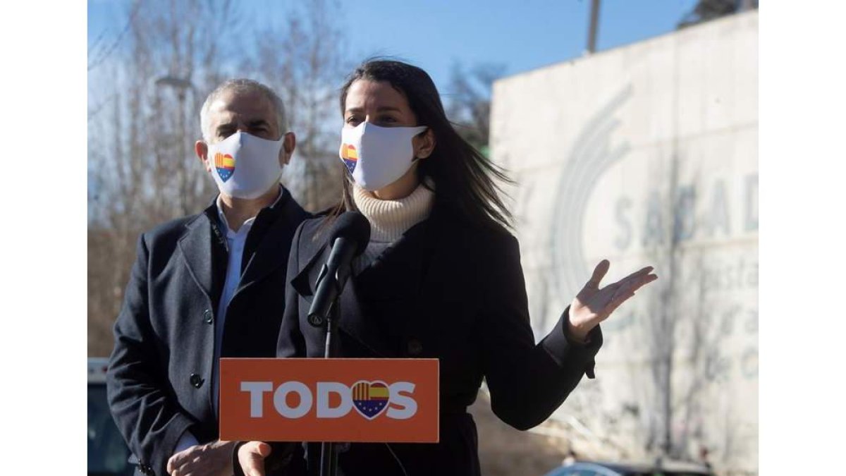 Inés Arrimadas y Carlos Carrizosa. MARTA PÉREZ