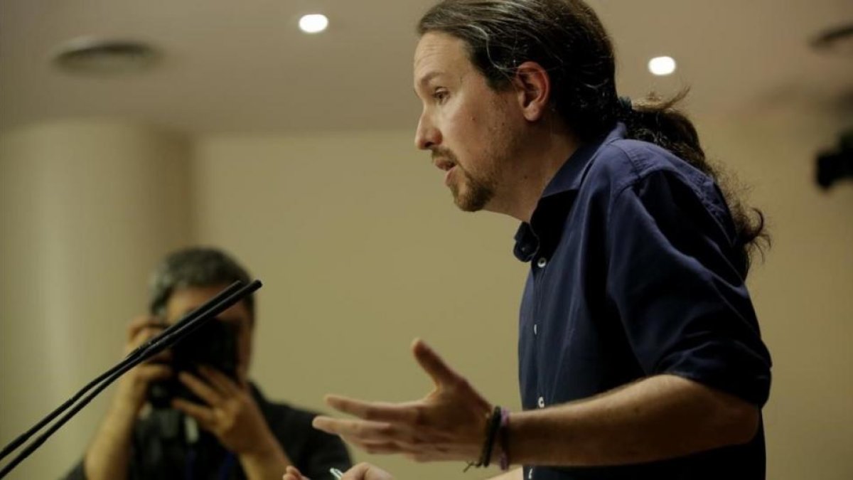 Pablo Iglesias durante la rueda de prensa tras su encuentro con Pedro Sánchez.