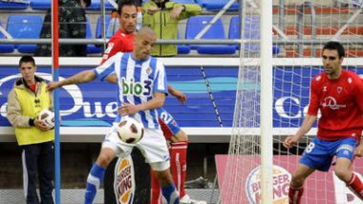 Yuri tuvo alguna ocasión, pero esta vez no estuvo acertado de cara a la portería rival.