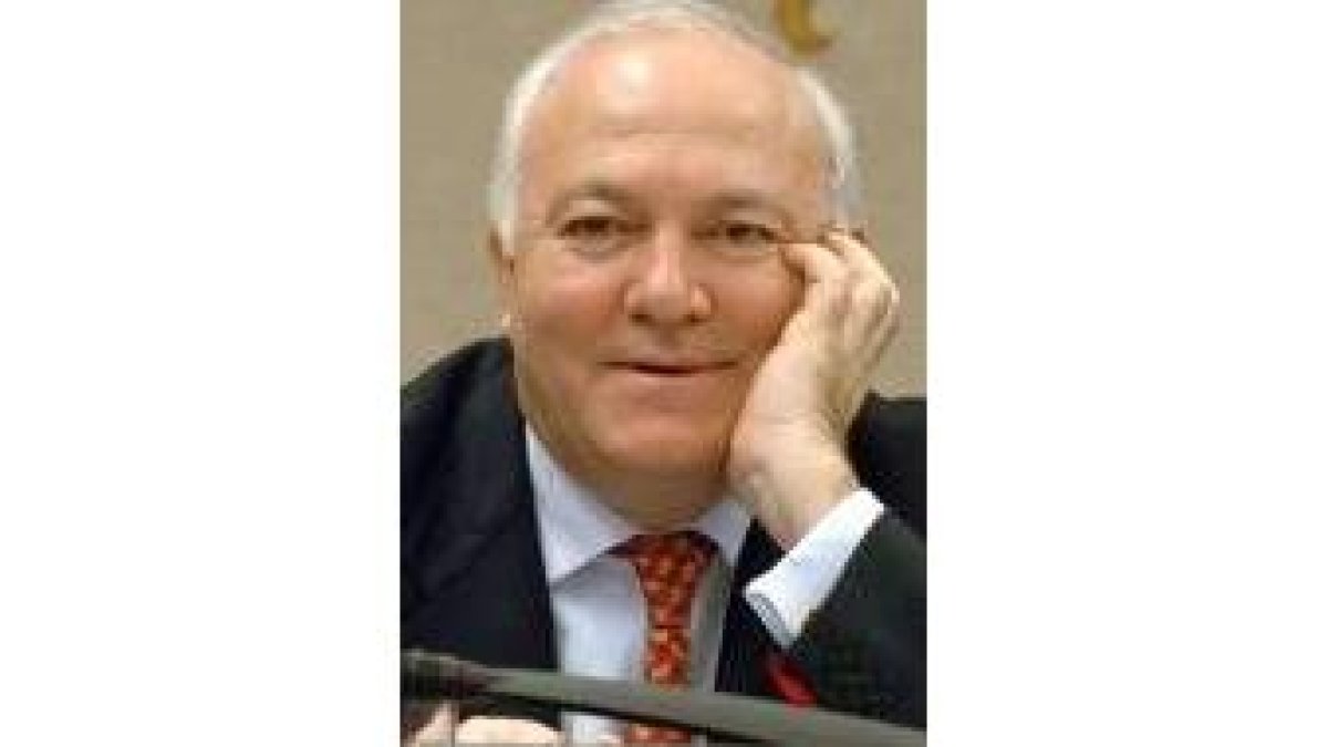 El PP no olvida los 59 segundos de Moratinos