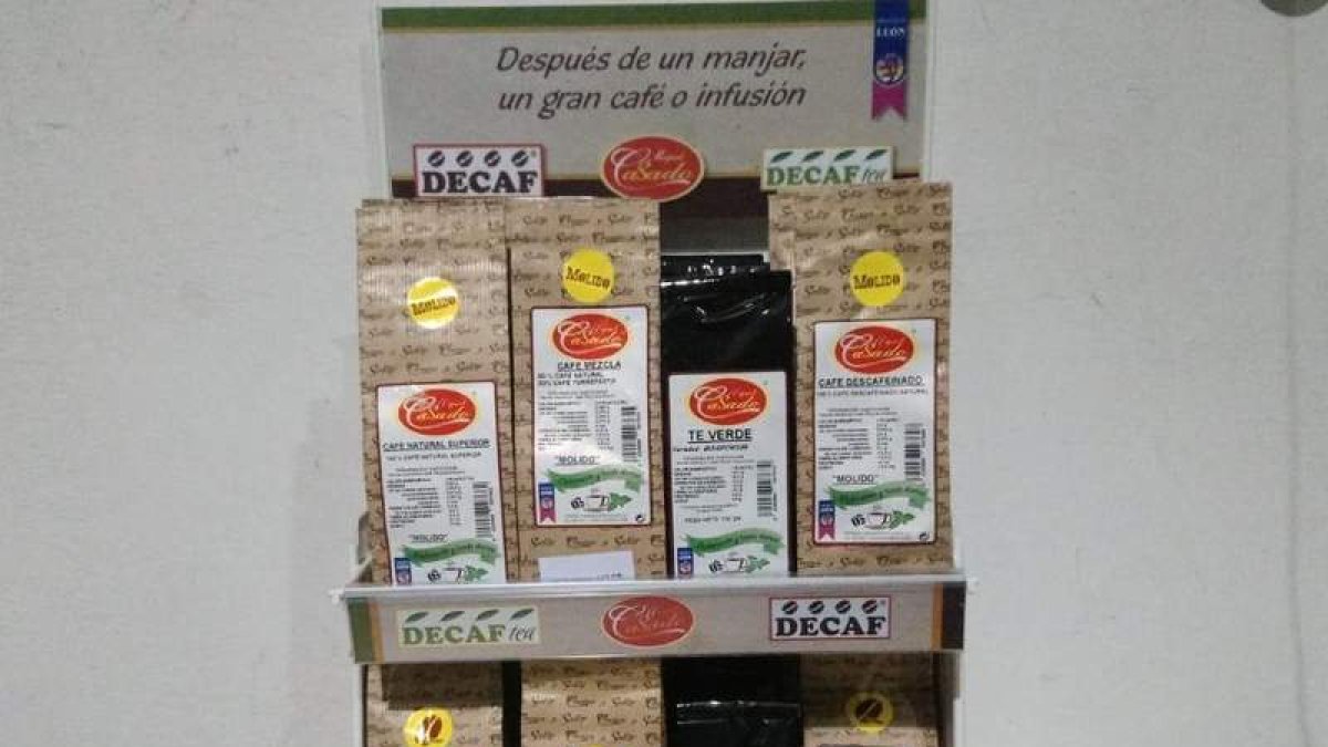 Las instalaciones de la empresa Miguel Casado están en la carretera de Alija km 1 de La Bañeza. Su teléfono es el 987 640 829. Además dispone de la página web productosmiguelcasado.es