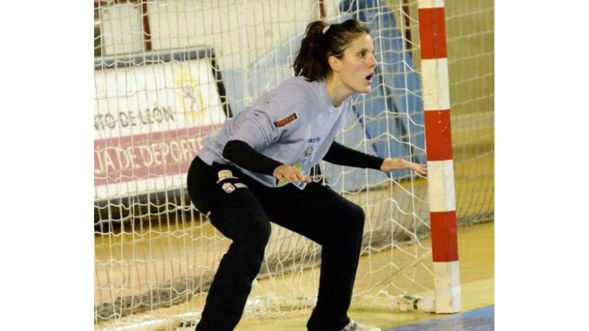 Cristina González vuelve a entrar en la convocatoria de España.