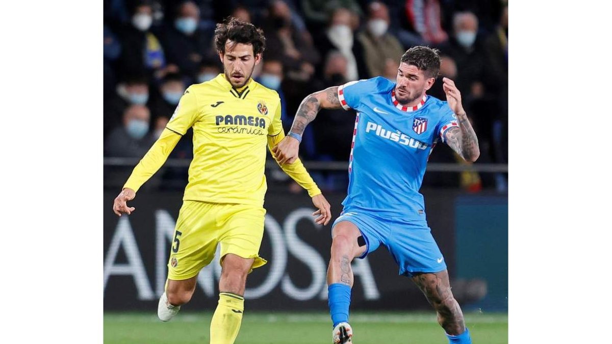 Dani Parejo fue uno de los mejores del Villarreal, que sumó un empate ante el Atlético. D. CASTELLÓ