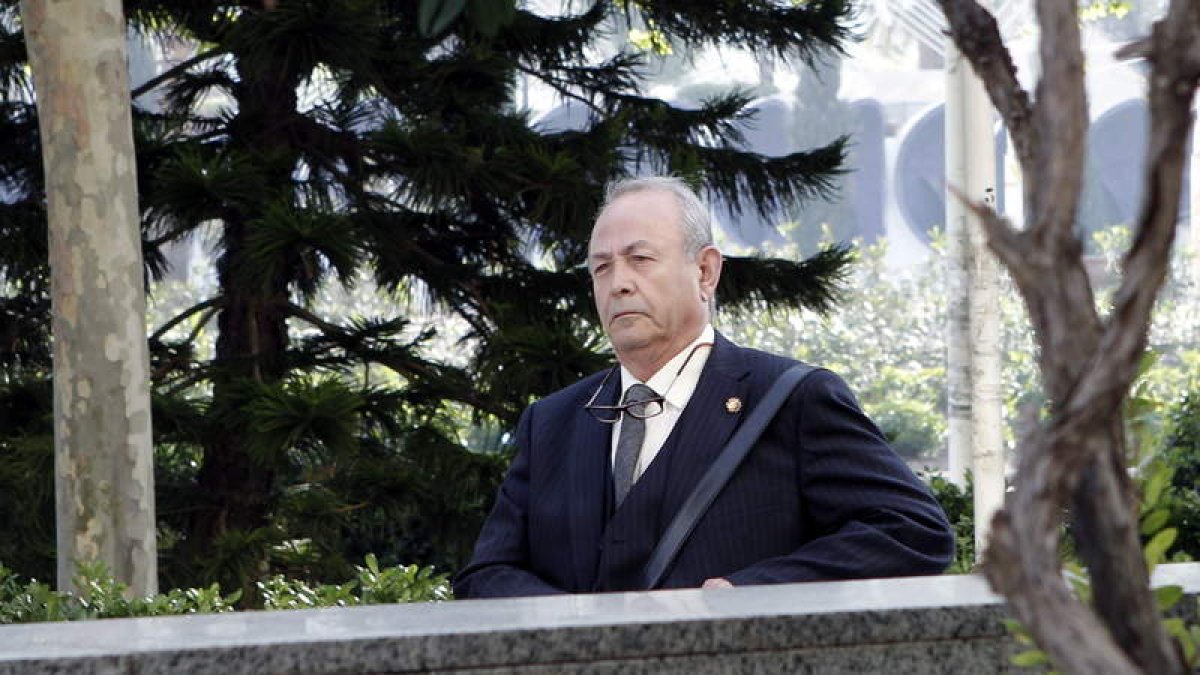 JUAN CARLOS CARDENAS