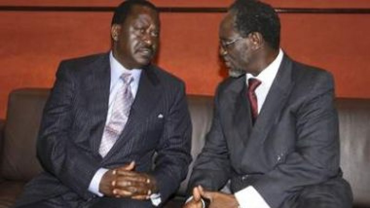 El primer ministro de Kenia habla con su homólogo de Costa de Marfil, representante de Gbagbo.
