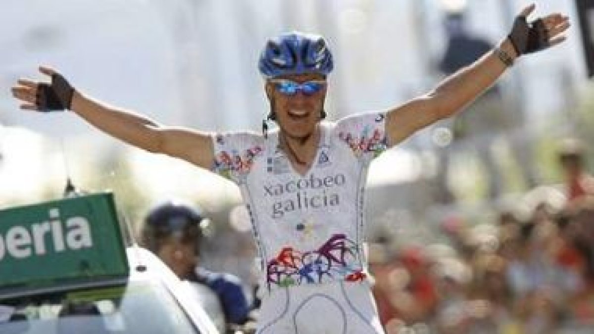 David García fue el último ciclista que ganó en suelo leonés, en este caso en la meta de Ponferrada.
