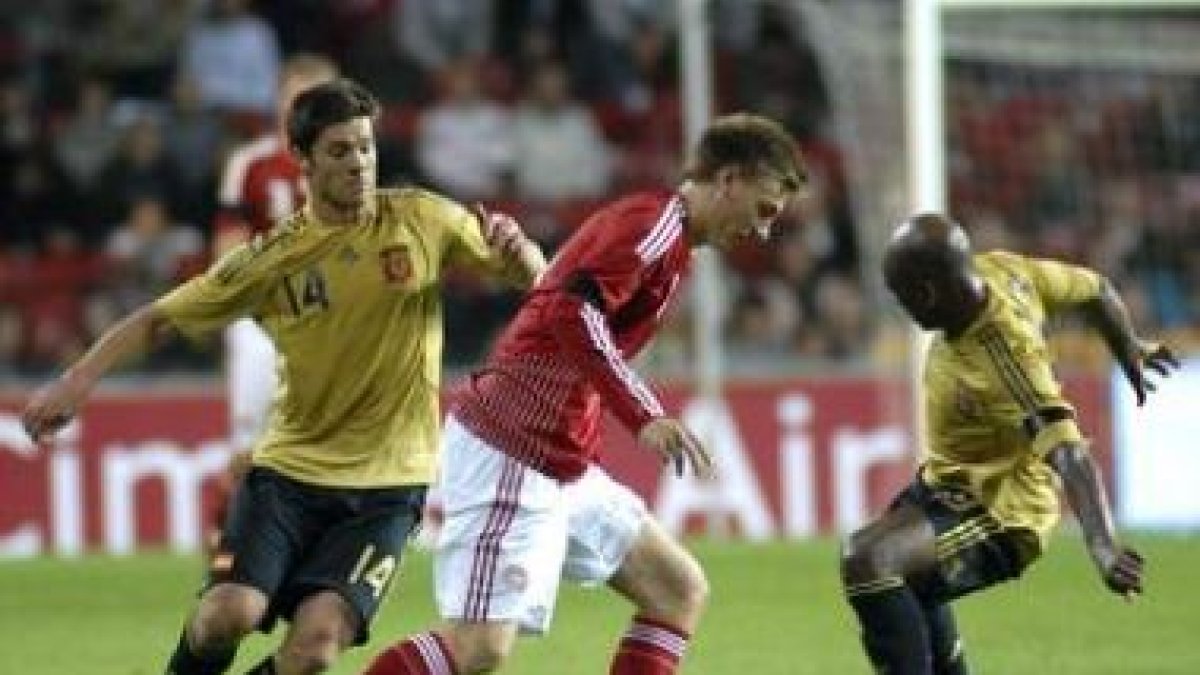 El jugador del Liverpool en un partido con la selección.