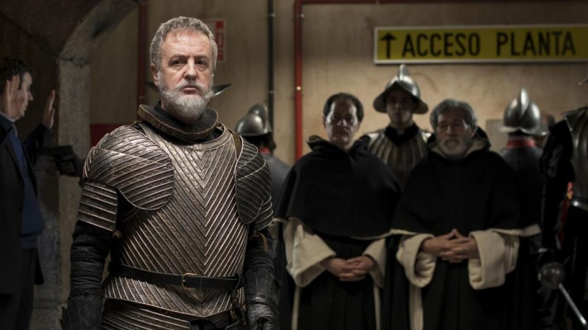 Carlos Hipólito, en el último capítulo de la segunda temporada de 'El MInisterio del Tiempo'.