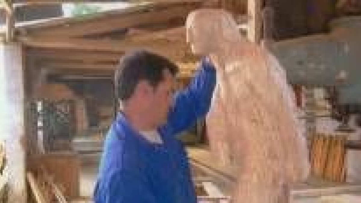 La escultura realizada en Le Manoir du Tourp en La Hague, Normandia