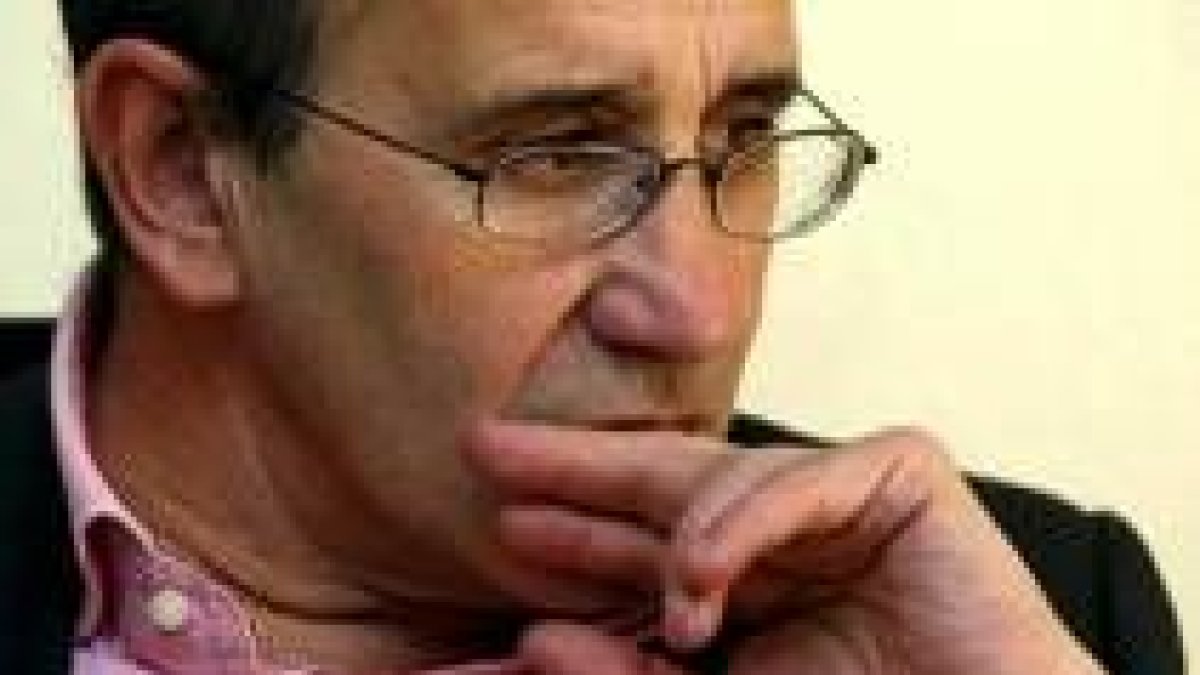 Irureta se mantiene al frente del proyecto del Deportivo y da forma a una nueva etapa de su carrera