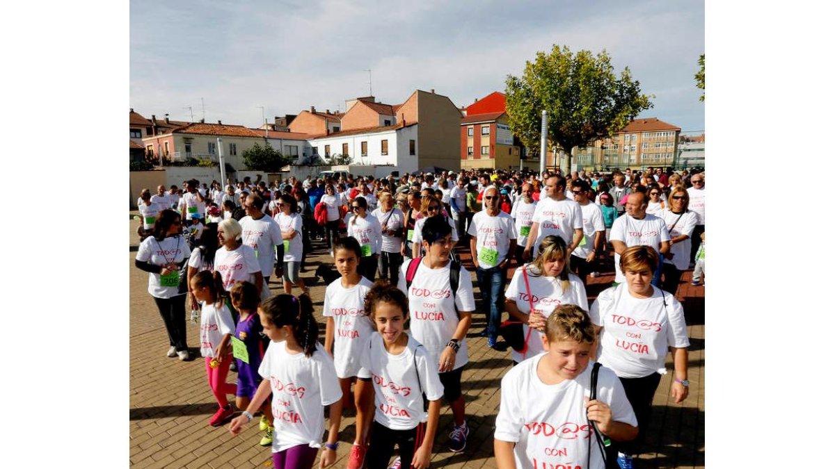 Una de las muchas movilizaciones que se han hecho en León de apoyo a la pequeña. F. O. PERANDONES