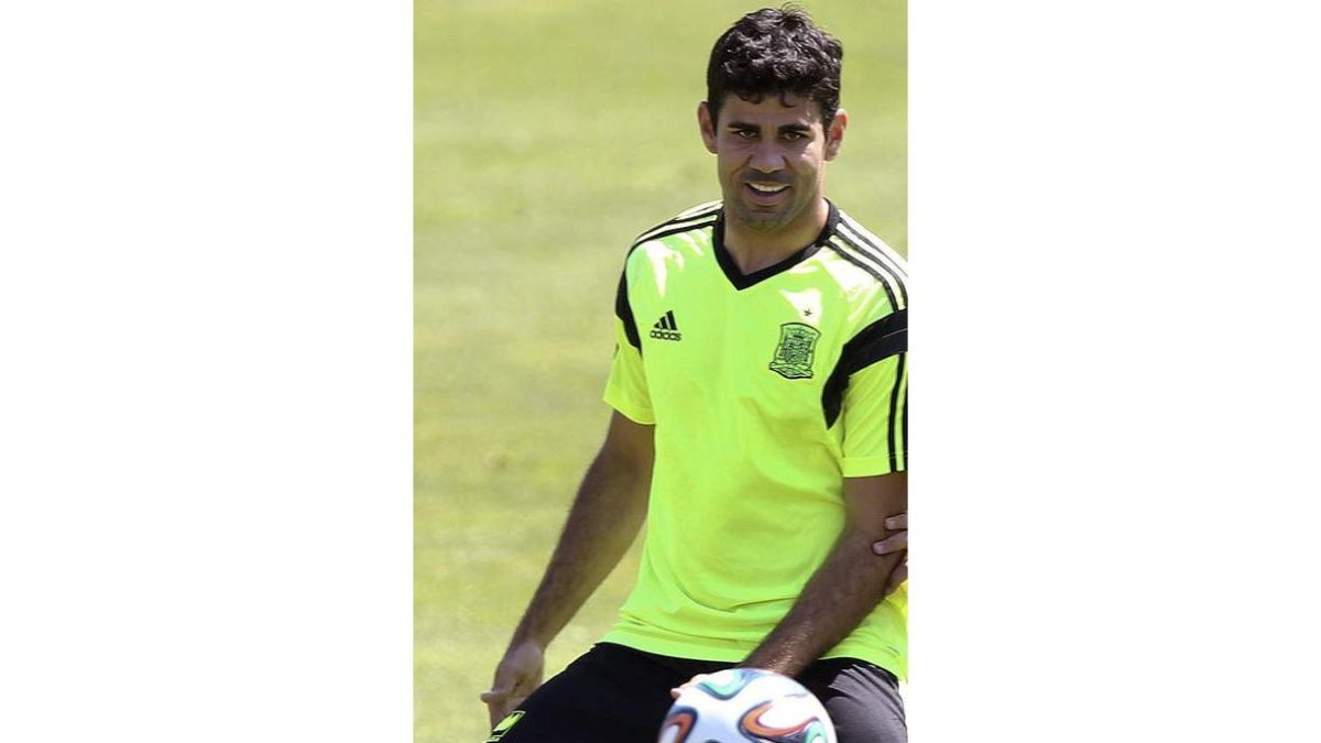 Costa ha entrenado al mismo ritmo que sus compañeros.