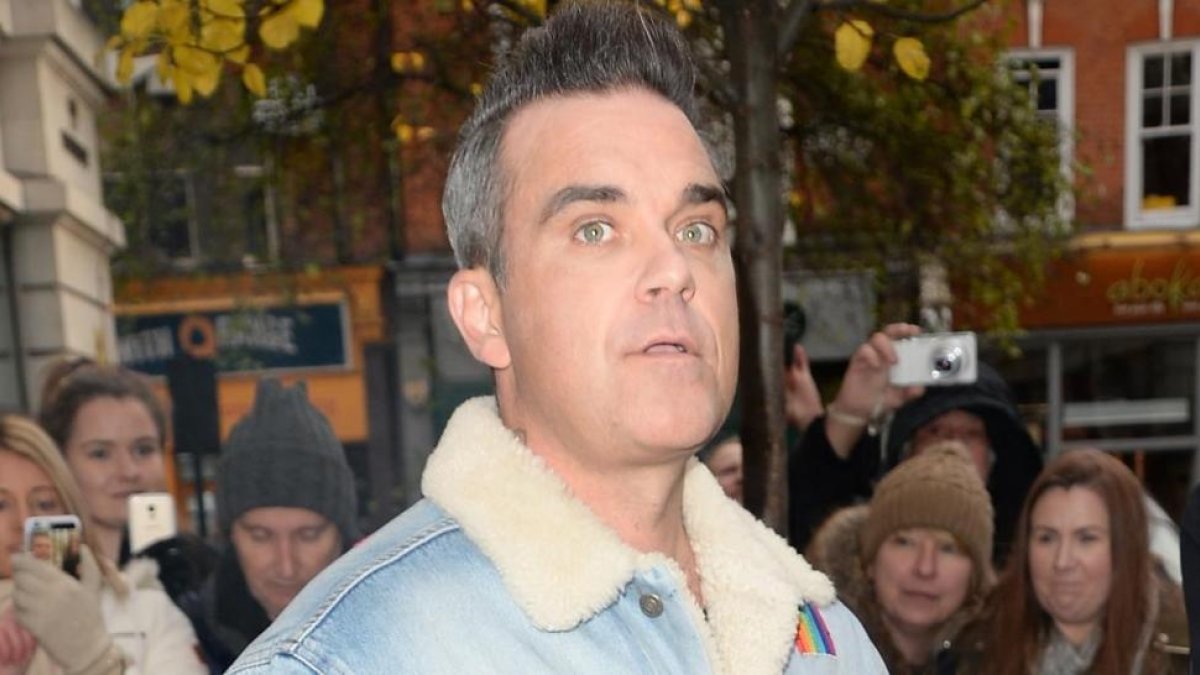 El cantante Robbie Williams.