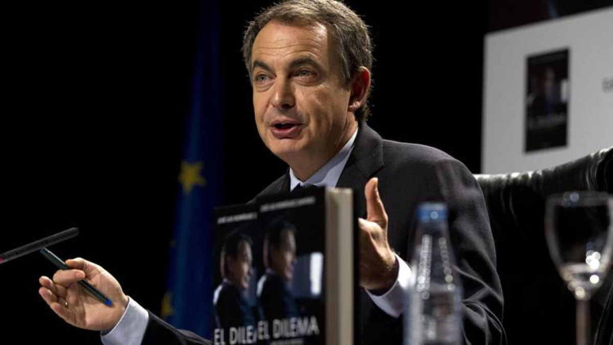 Rodríguez Zapatero presentó ayer ‘El dilema’.
