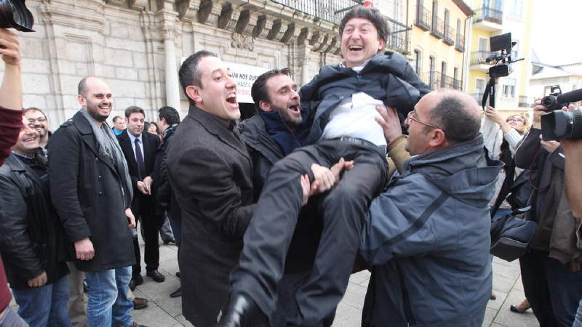 Folgueral, el 8 de marzo de 2013, tras el Pleno que le nombró alcalde de Ponferrada.