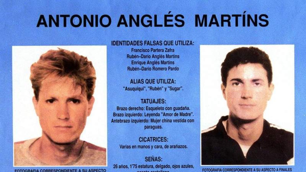 Monolito en recuerdo a las niñas asesinadas.