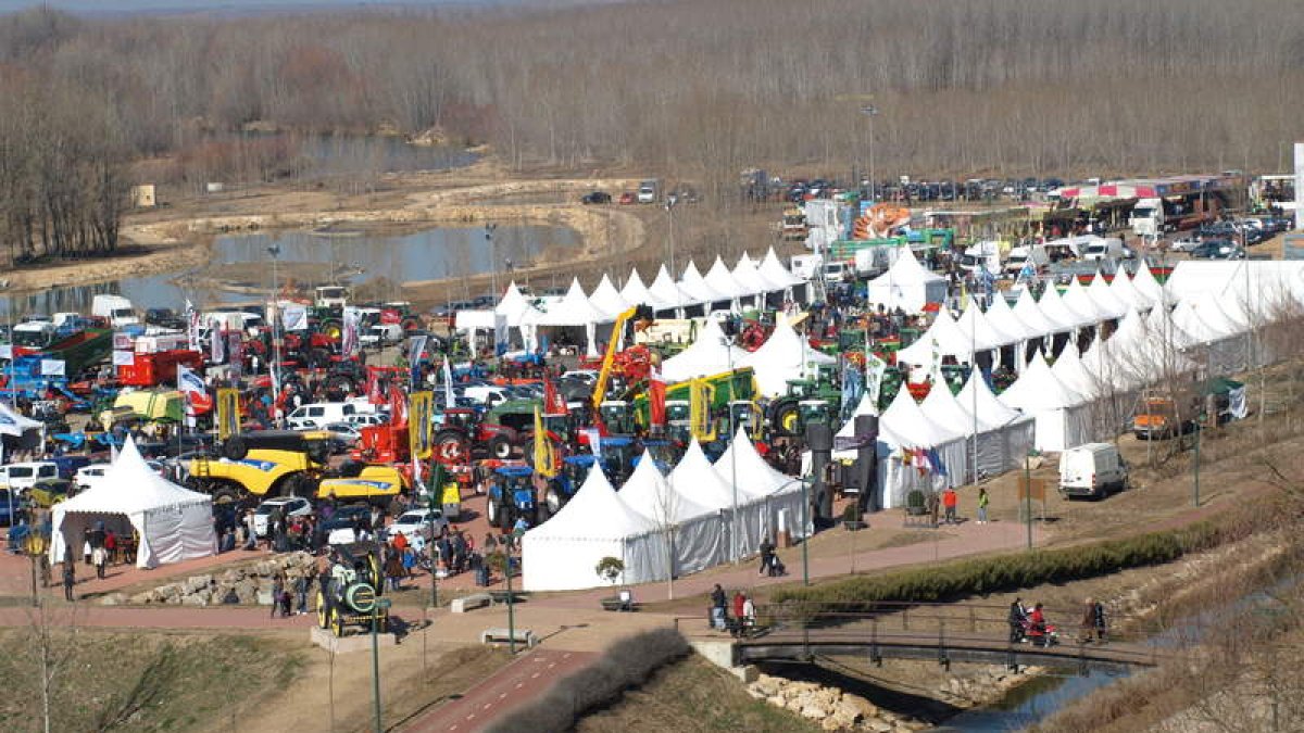 La feria multisectorial abrirá sus puertas hoy a las 13.00 horas y se extenderá hasta el sábado.