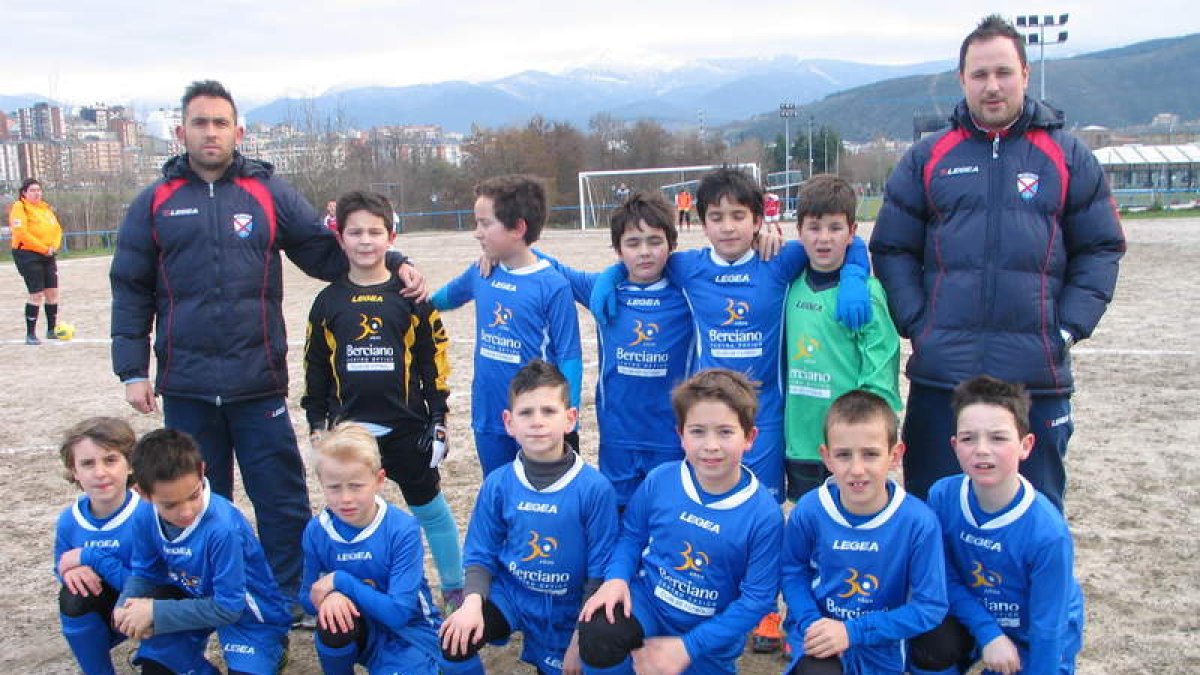 Formación del Centro Óptico Berciano benjamín.