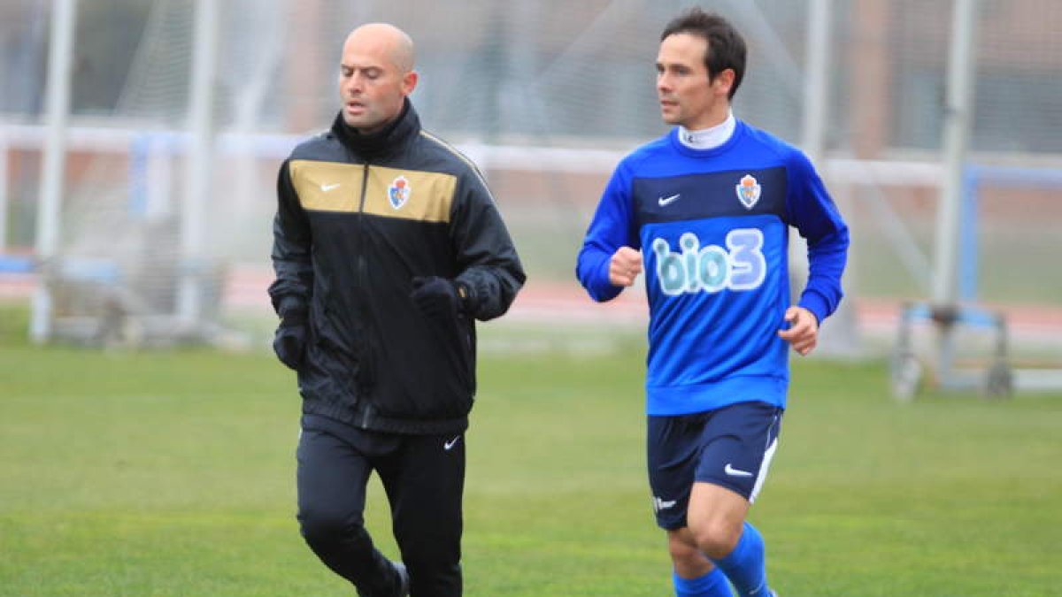 Pepe Alcaide podría volver a la titularidad mañana ante la Real Sociedad B.