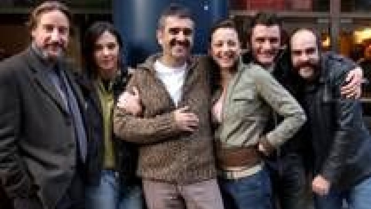 Los protagonistas de la película durante la presentación de la cinta