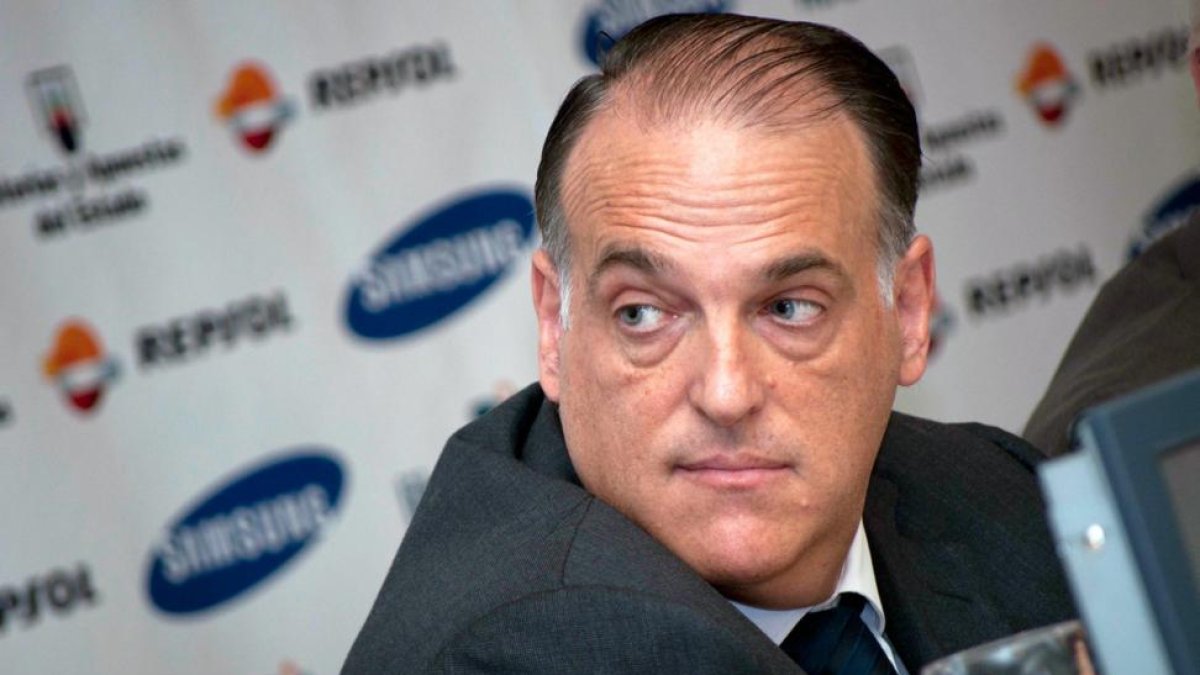 A Javier Tebas no lo quieren en El Sadar tras las acusaciones de amaño de encuentros.