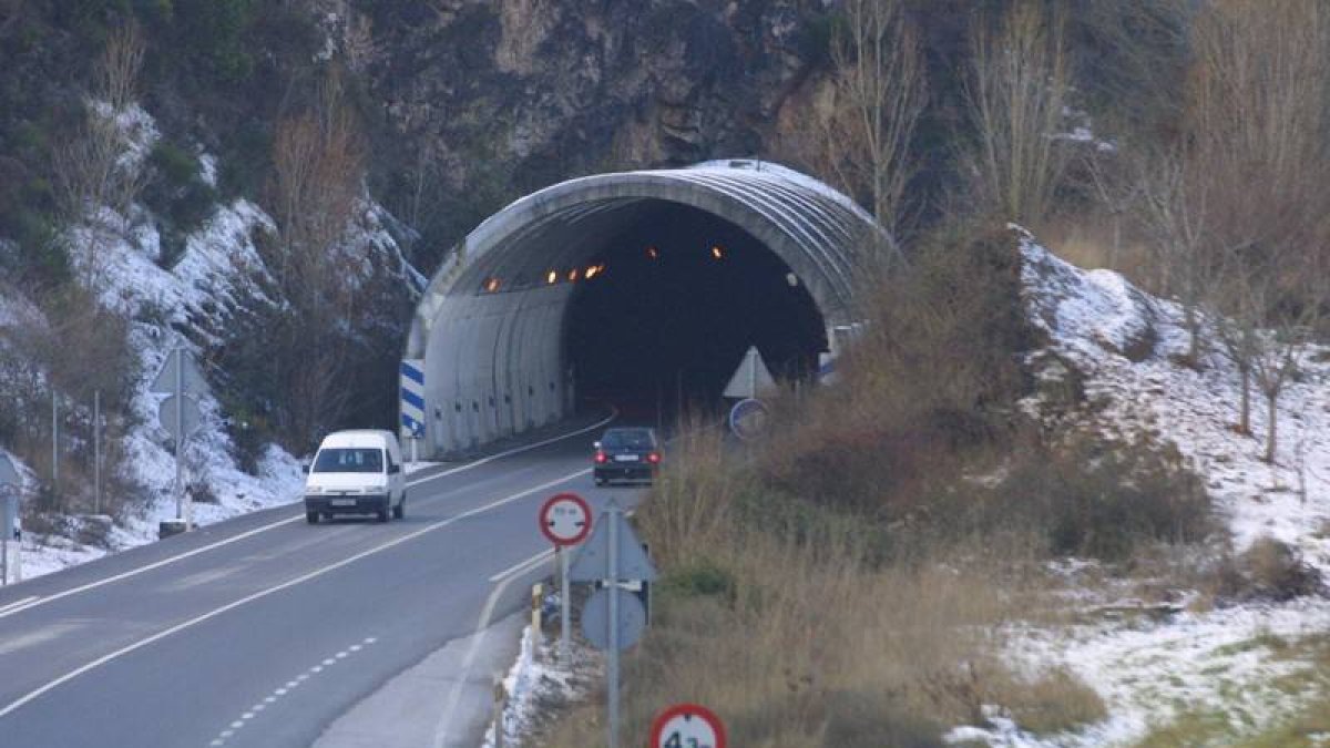Túnel de La Barosa, en la actual N-120