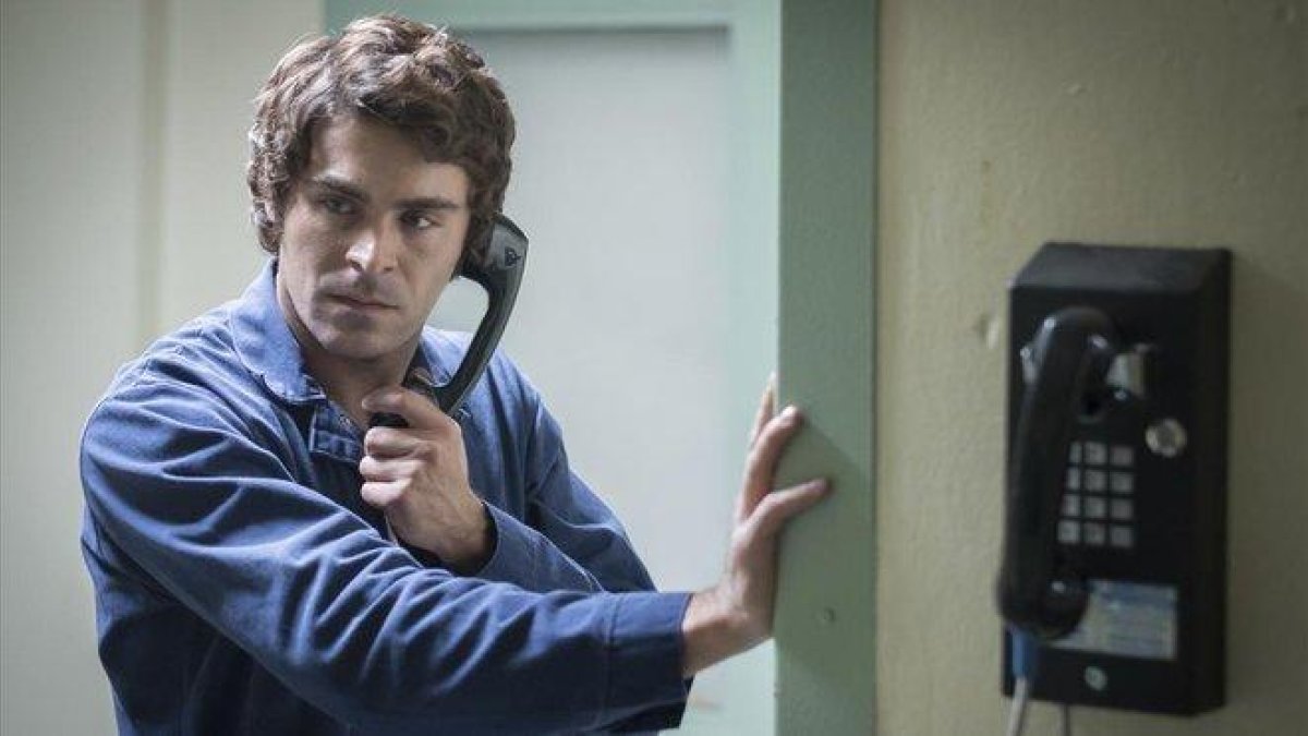 Zac Efron, como Ted Bundy en Extremely Wicked, Shockingly Evil, and Vile.