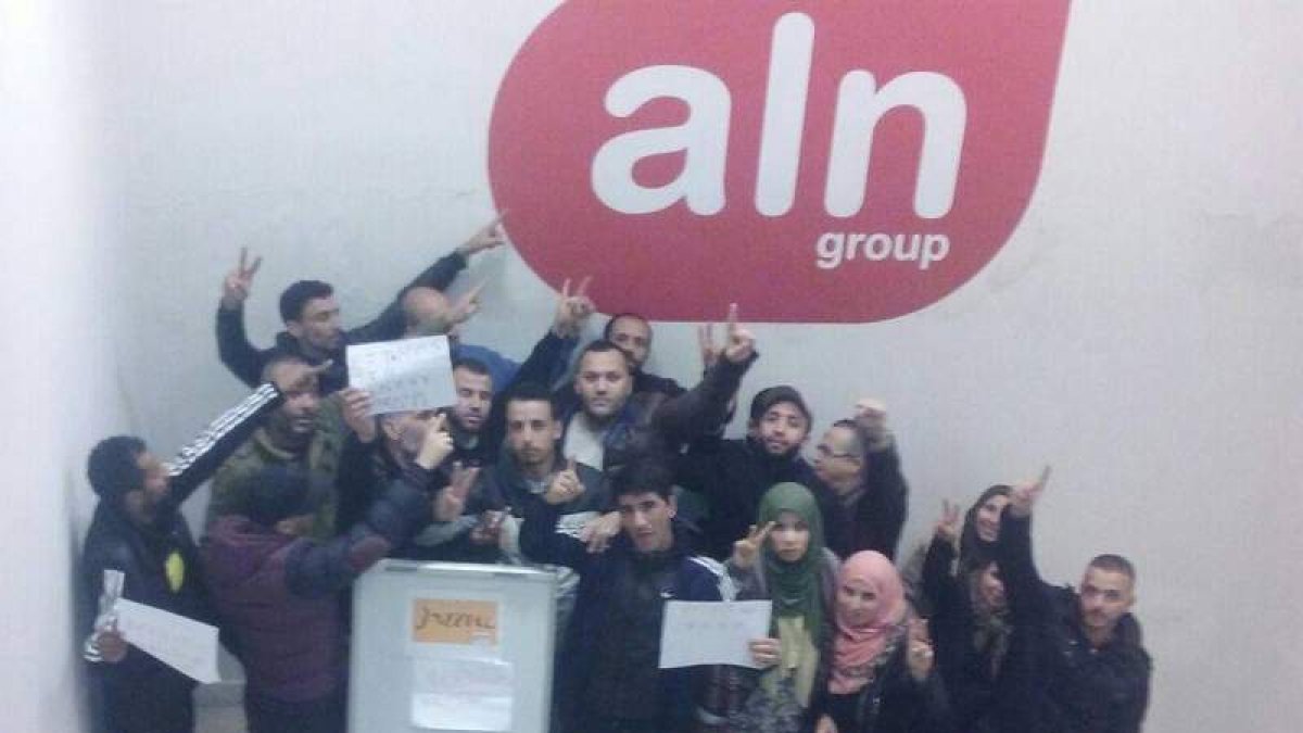 Los empleados de ALN en la sede de Tánger donde están. DL