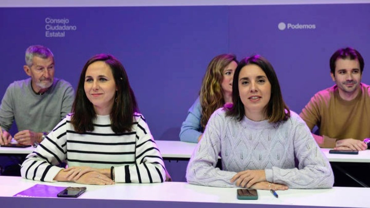 Ione Bellarra e Irene Montero, líderes de Podem,os. VÍCTOR LERENA