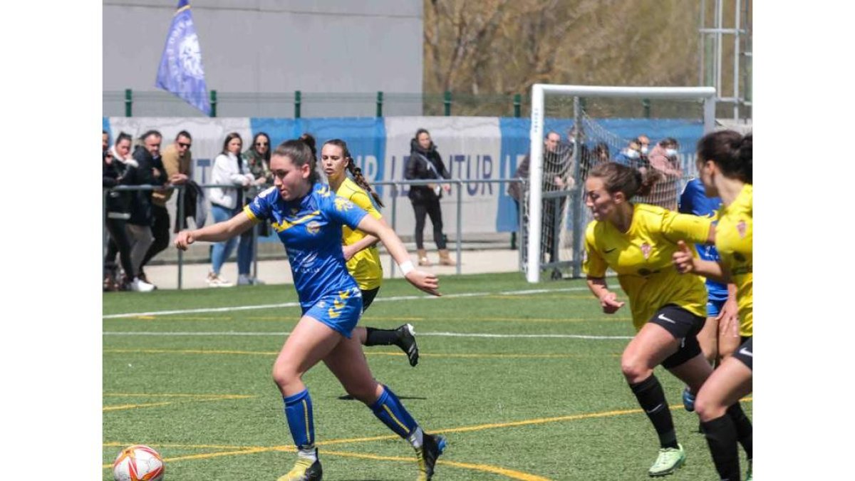 El equipo leonés puso fin a la temporada con un empate. FERMIN GRANDA