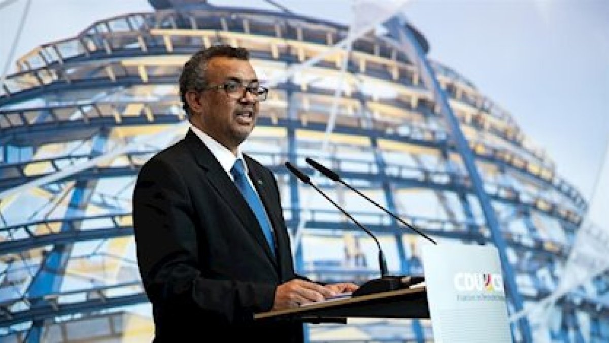 La OMS avisa de que el riesgo de volver al confinamiento es