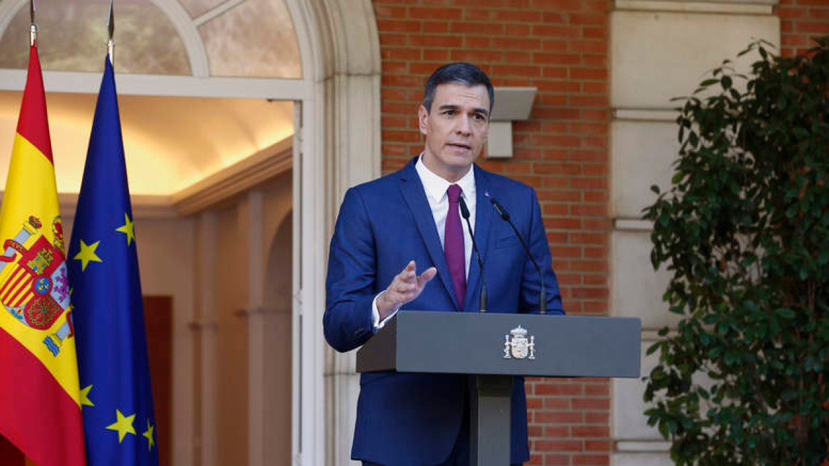 El presidente del Gobierno, Pedro Sánchez, ayer en el palacio de La Moncloa. JOSÉ MANUEL ÁLVAREZ.