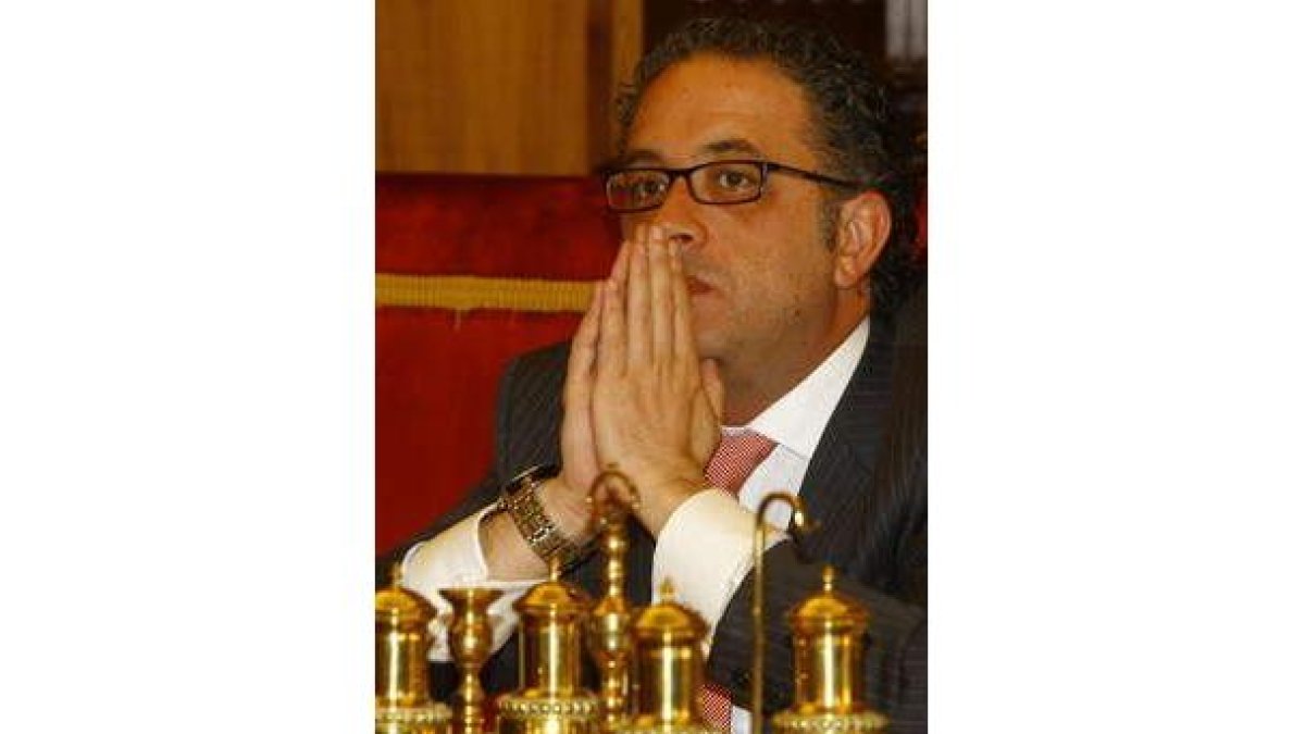 Chamorro, secretario general de la UPL y vicealcalde.