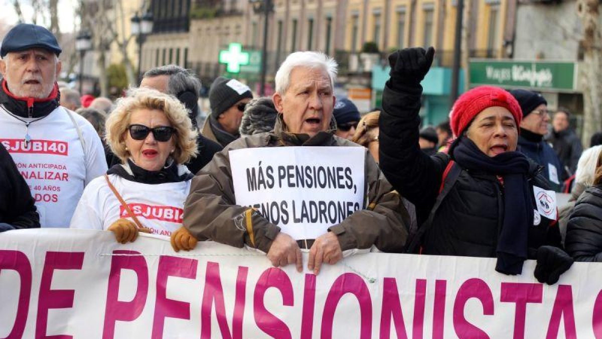 Manifestación de pensionistas en Madrid, este sábado.
