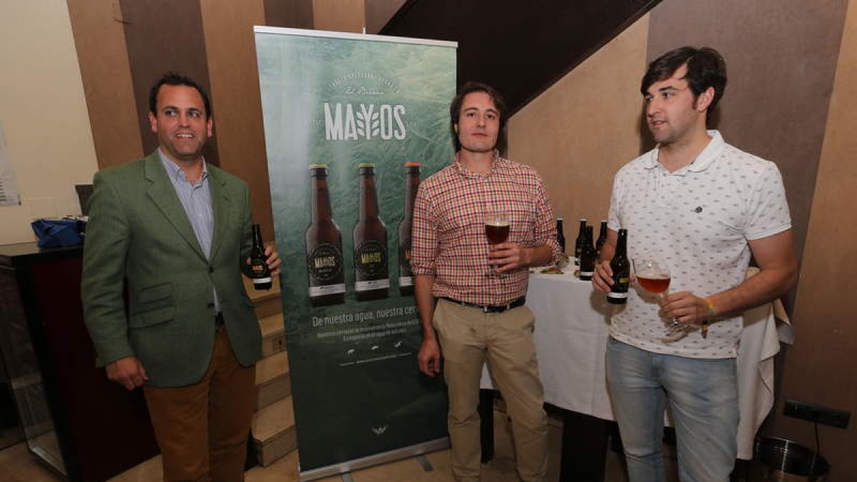 Carlos Álvarez de Toledo, Eduardo Díaz y Alonso Álvarez de Toledo, de Mayos.