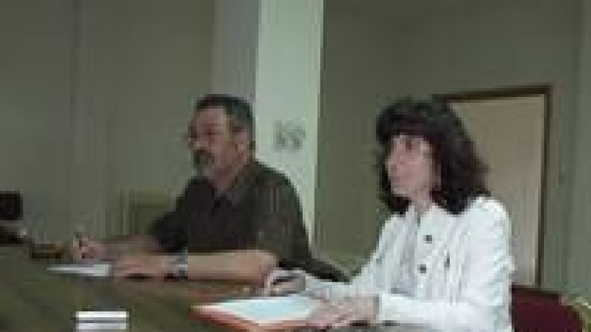 Cordero convocó ayer a los medios por primera vez desde que accedió a la portavocía en abril